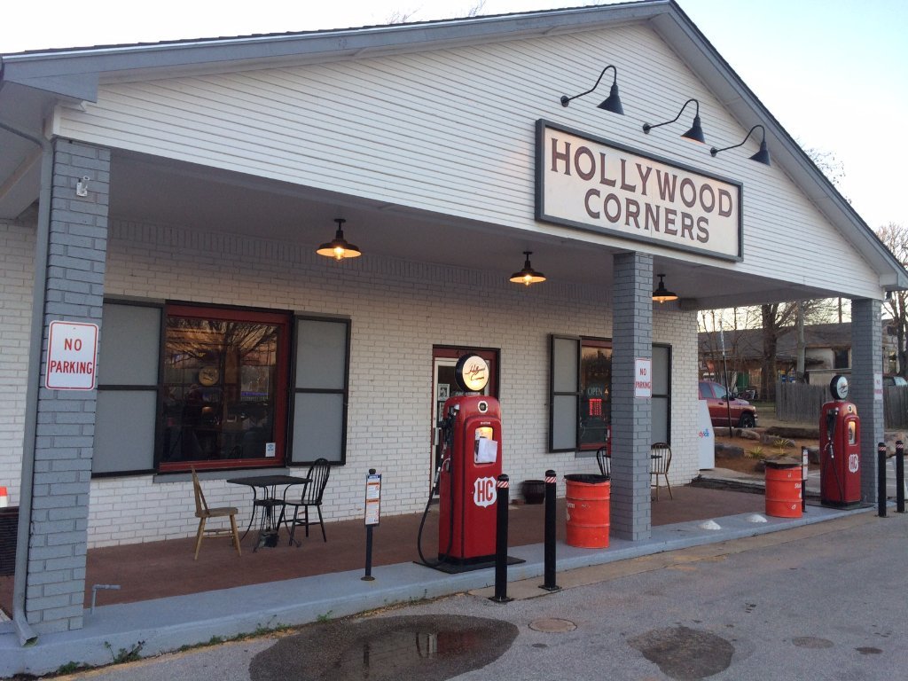 Hollywood Corners