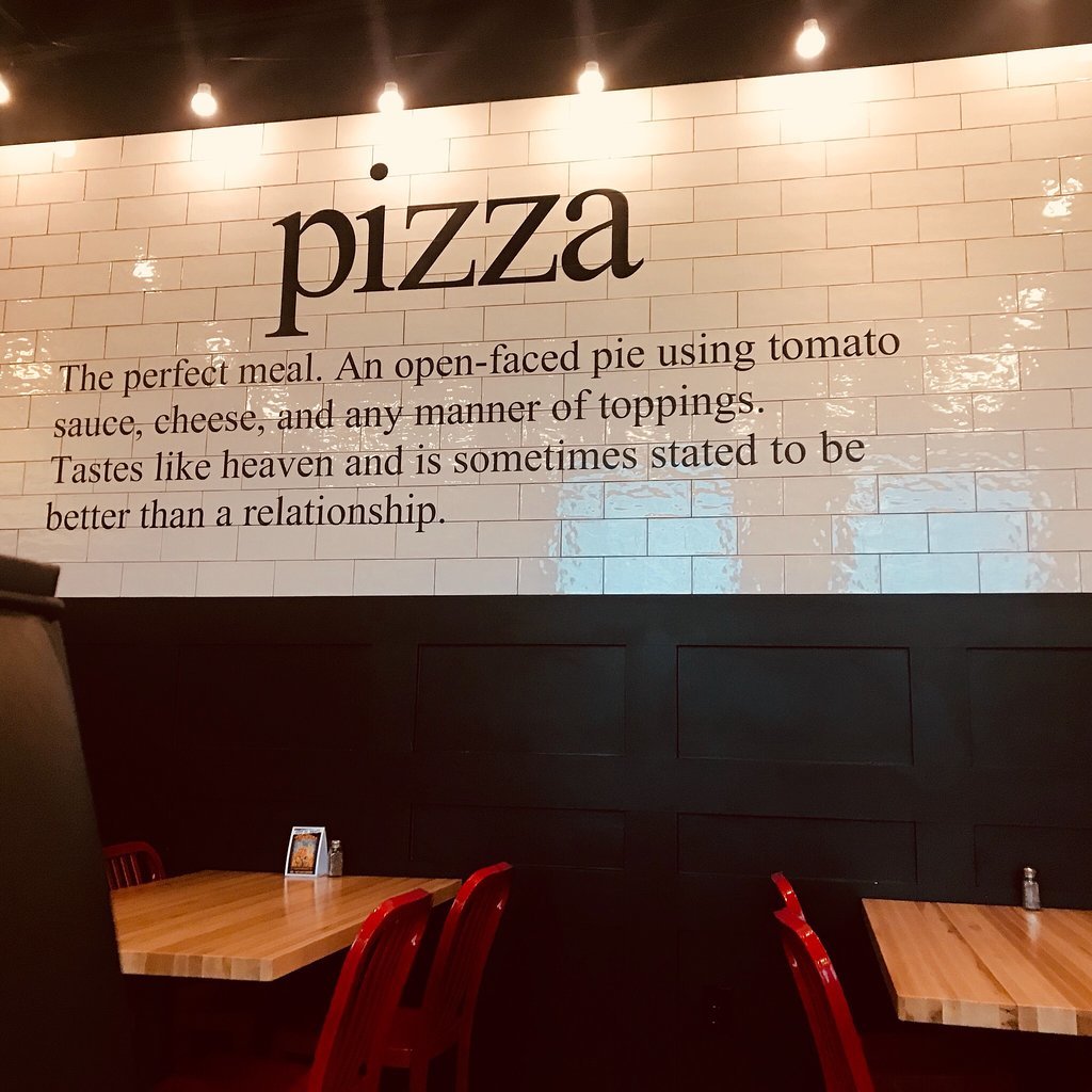 Dellano`s Pizza Kitchen