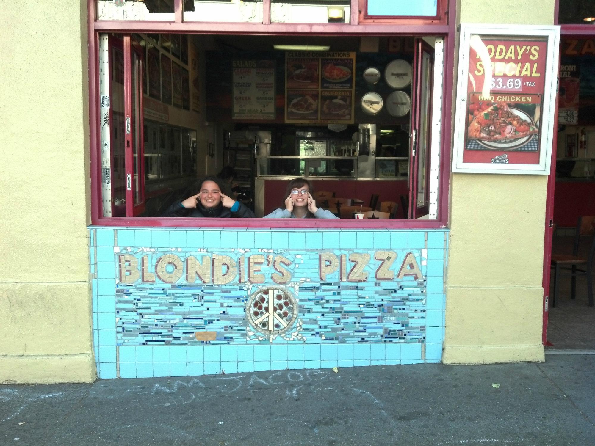 Blondie`s Pizza