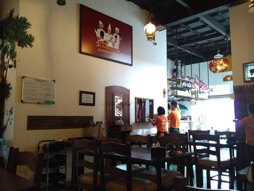 Mak Semarangan Resto-Gallery-Coffee